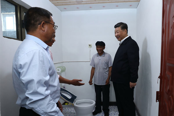 習近平考察甘肅省古浪縣黃花灘生態移民區富民新村 習近平考察甘肅省古浪縣黃花灘生態移民區富民新村